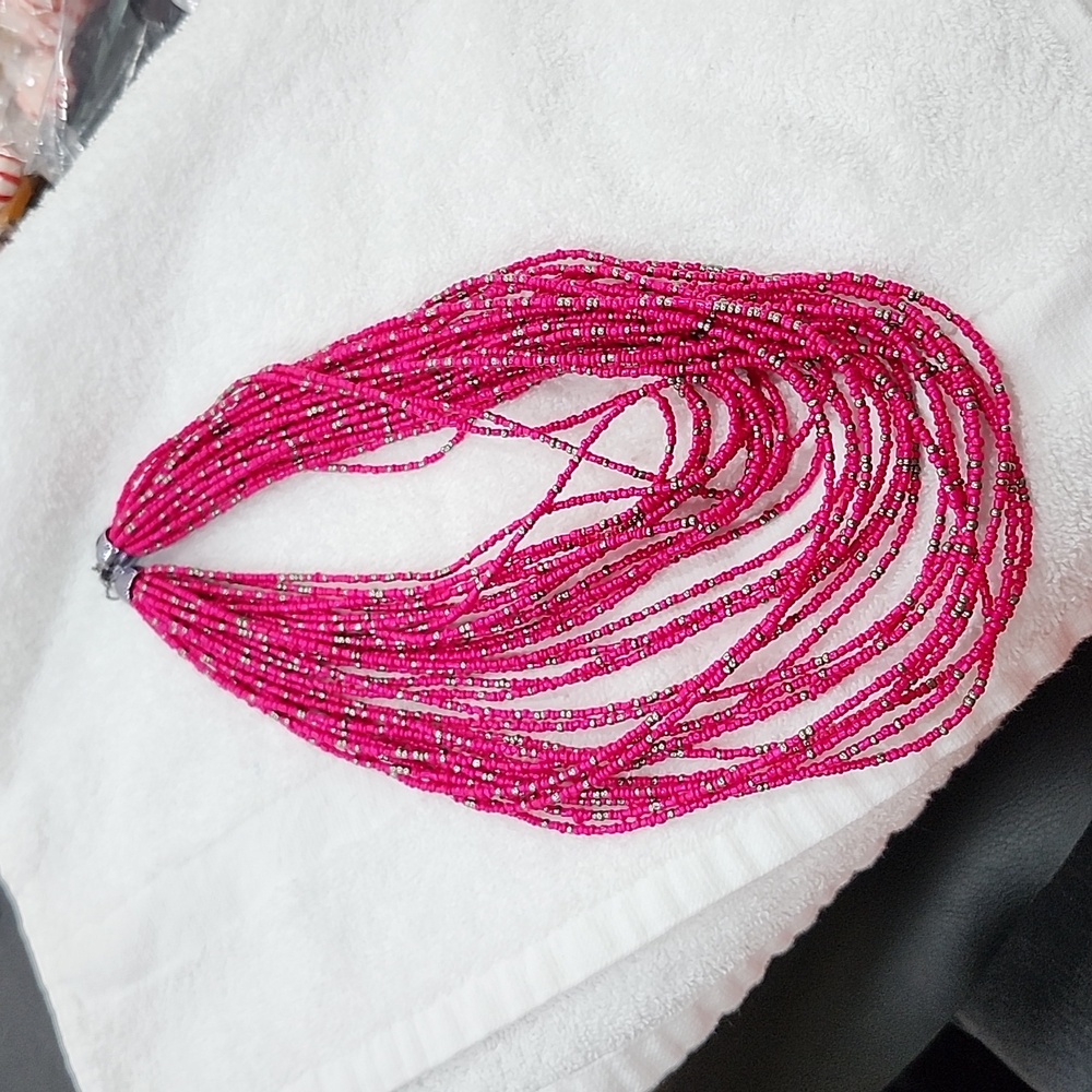 PAPARAZZI 'LET IT BEAD" PINK SEED BEAD NECKLACE - Picture 3 of 3